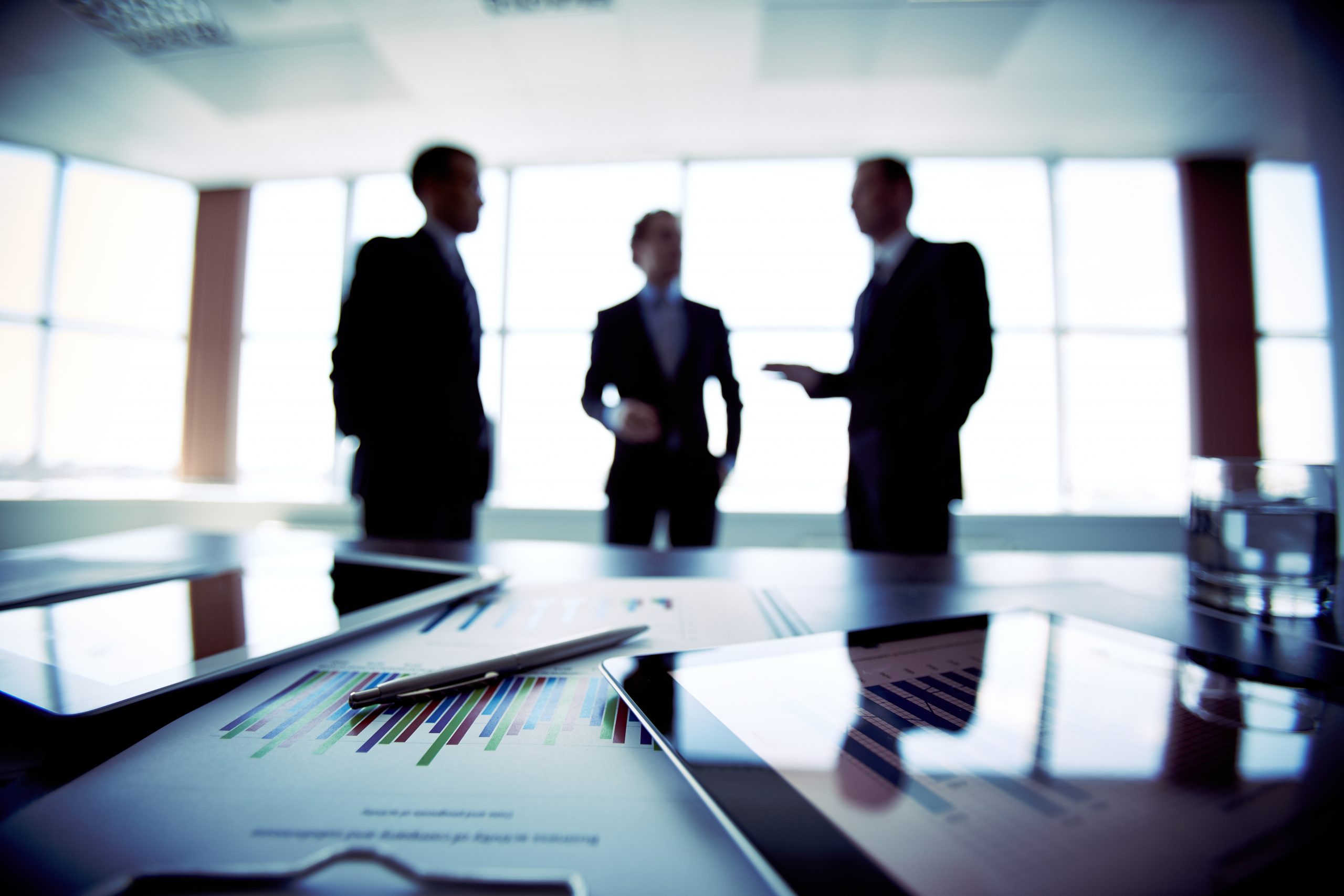 The Synergies of an Ideal Cricket Coach and an Efficient Wealth Manager